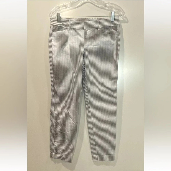 Old Navy Pixie Chino Pants Railroad Stripe Blue White Womens Size 2‎ (788) - Picture 2 of 4